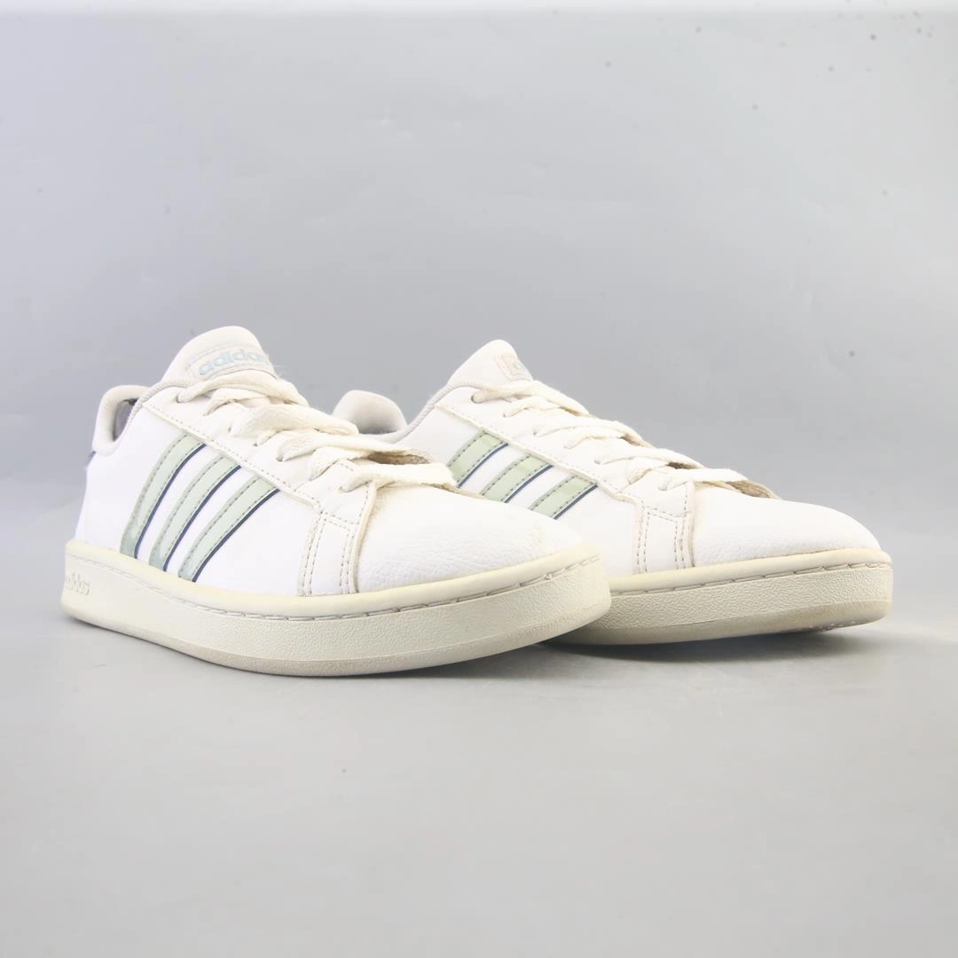 ADIDAS GRAND COURT