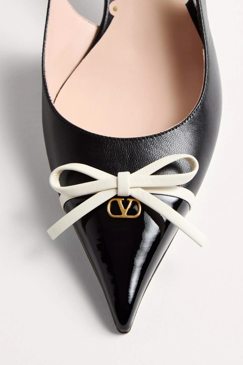 Bepointy Slingback Pump