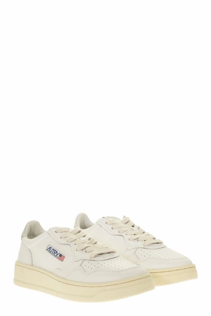 MEDALIST LOW - LEATHER SNEAKERS