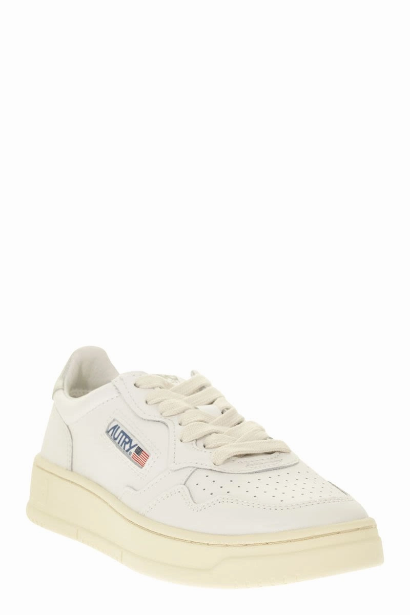 MEDALIST LOW - LEATHER SNEAKERS