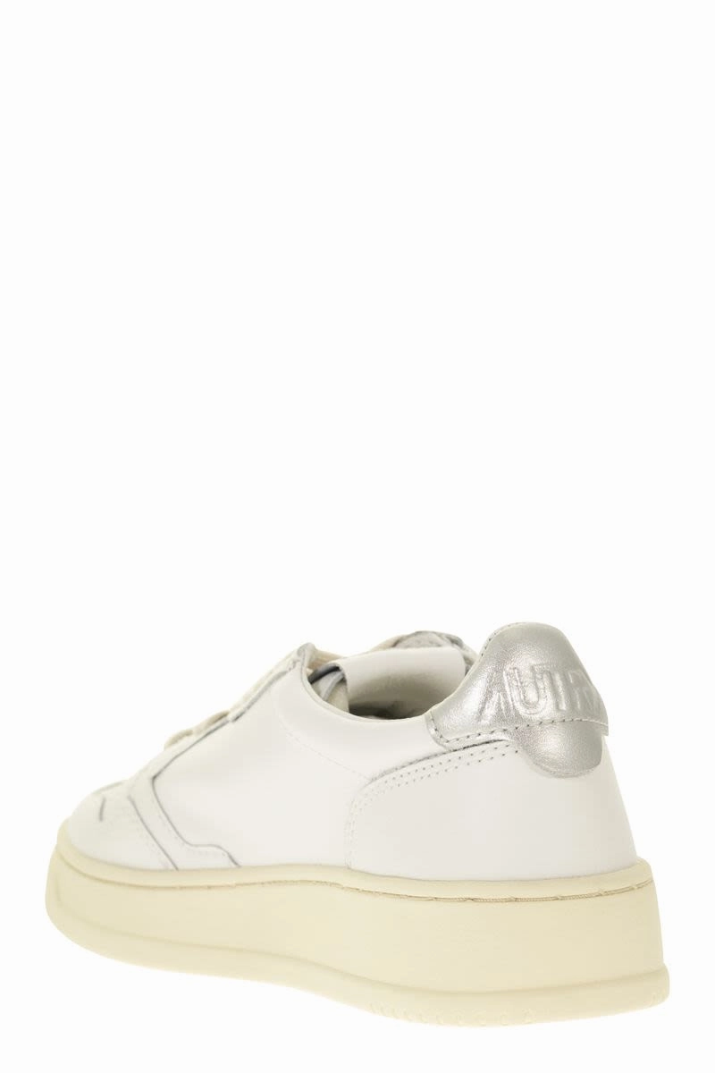 MEDALIST LOW - LEATHER SNEAKERS