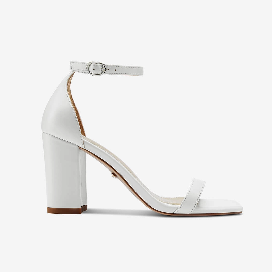 *MINNY - white strappy sandal