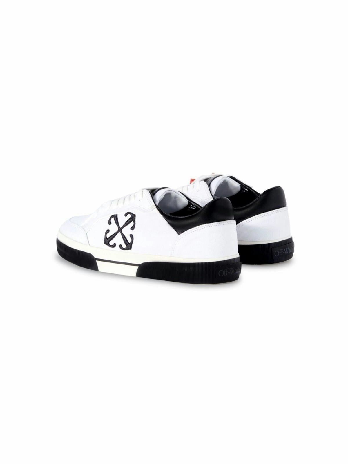 NEW VULCANIZED SNEAKER