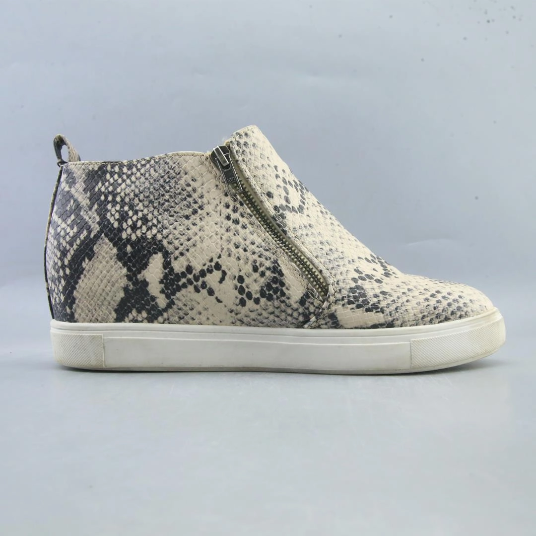 TIME AND TRU MEMORY FOAM