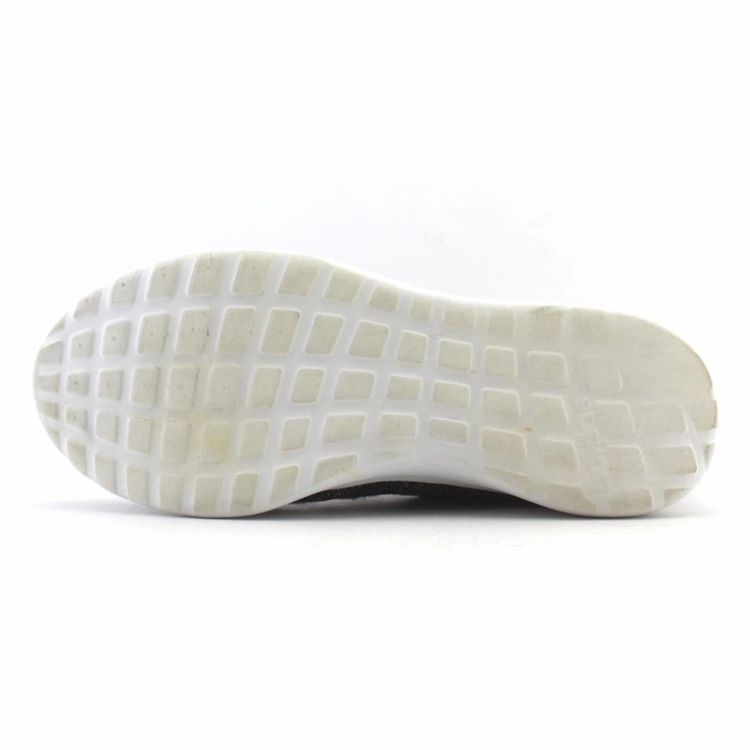 ADIDAS LITE RACER Fresh Foam 680 V7 Running Shoe