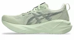 Shoes Balenciaga Speed Trainer Novablast 5 Women's Road Running Shoes