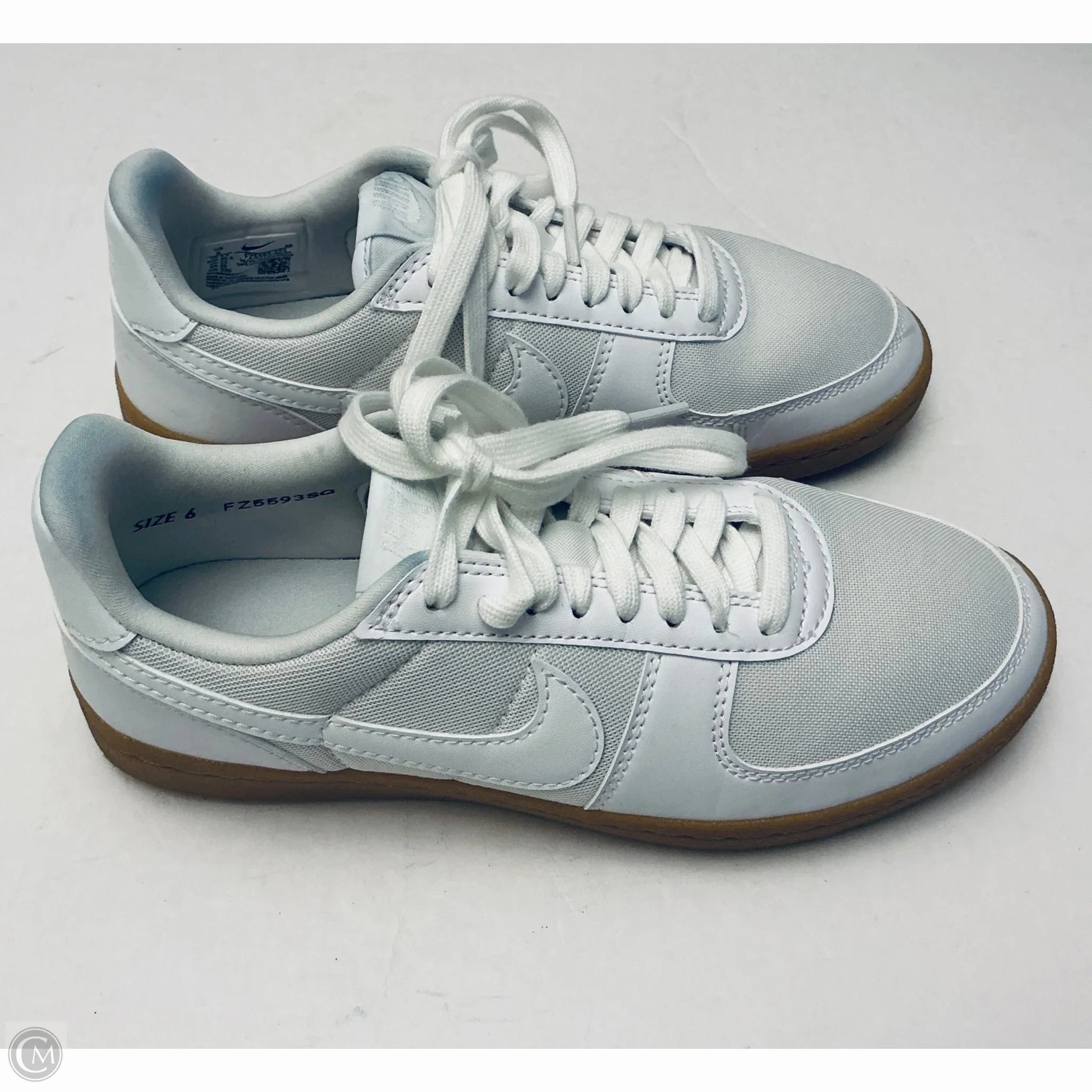 Shoes Sneakers By Nike In White, Size: 6 Nike Fit Shoe