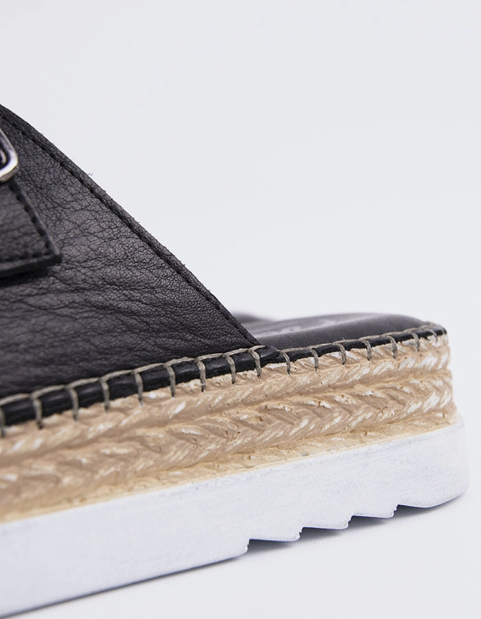 Wide Width Platform Sandals Arandel Black Leather