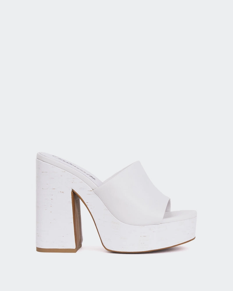 Barrel White Leather Bow Sandals
