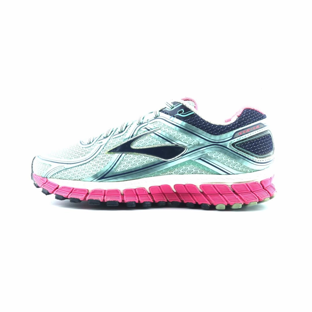 BROOKS ADRENALINE GTS 16 Best Hiking Running Shoes