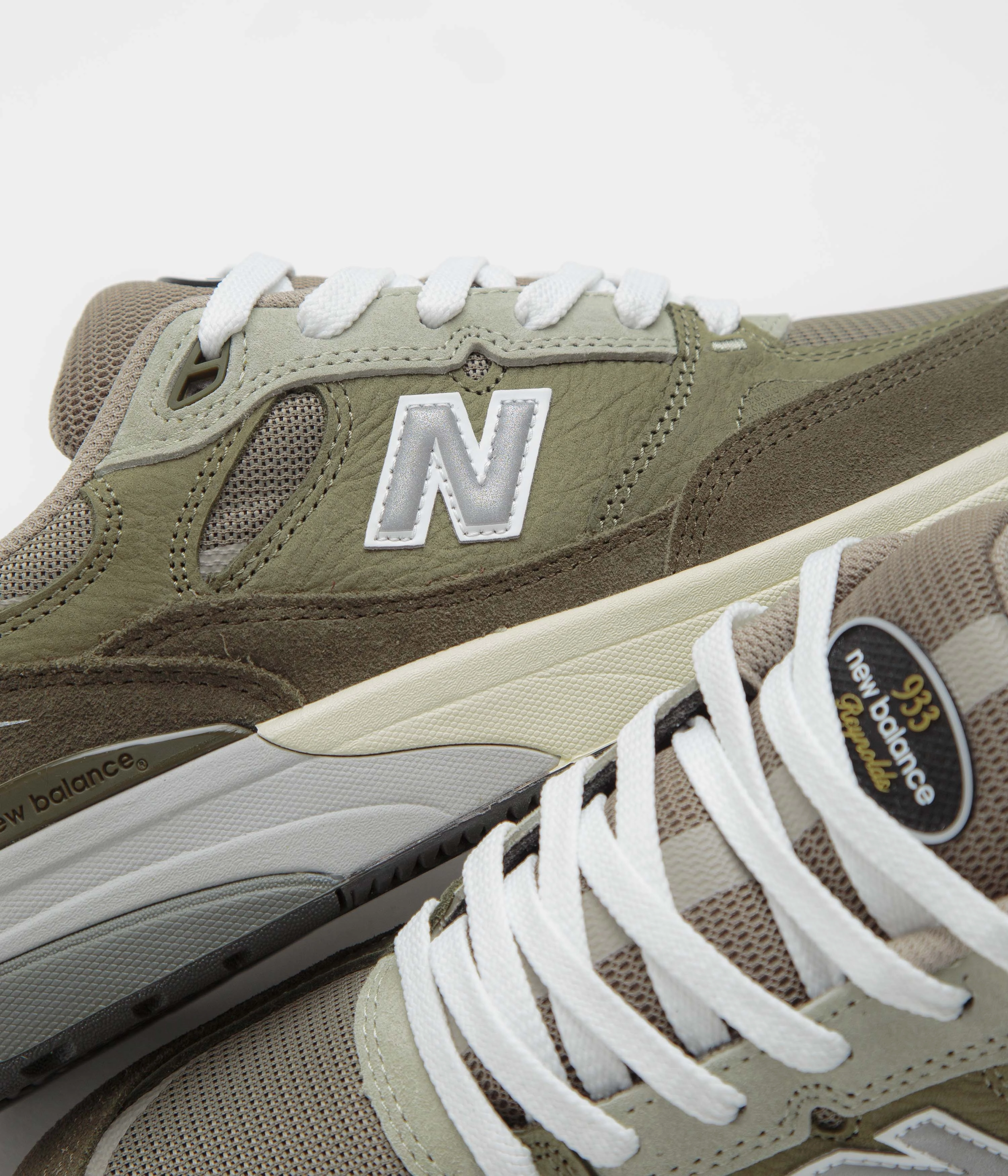New Balance Steel Toe New Balance Numeric 933 Andrew Reynolds Shoes - Olivine