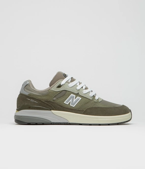 New Balance Numeric 933 Andrew Reynolds Shoes - Olivine New Balance 993 Purple