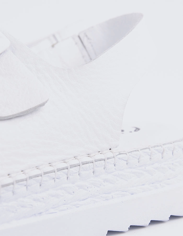 Recovery Sandals Oofos Grafton White Leather