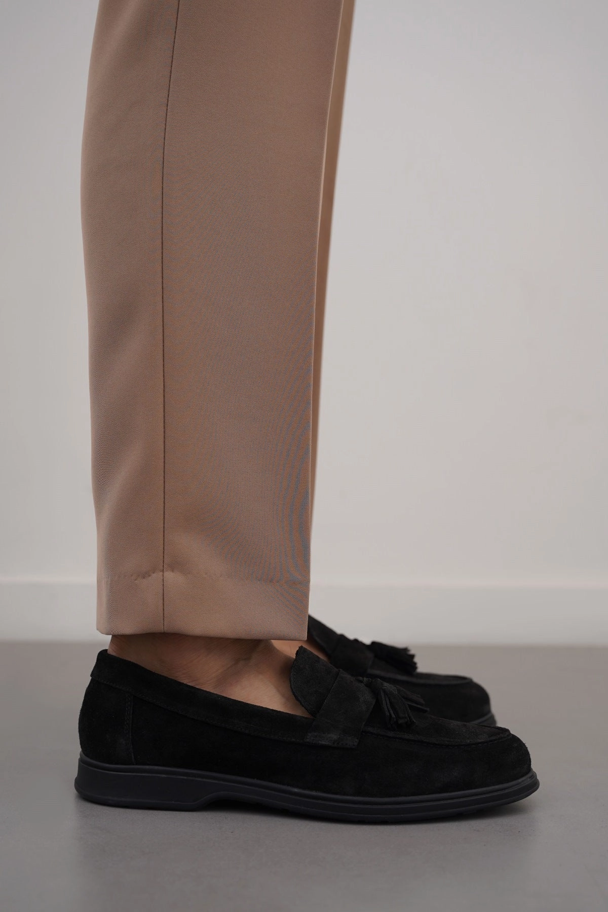 SUEDE LEATHER TASSEL LOAFERS Open Back Loafers