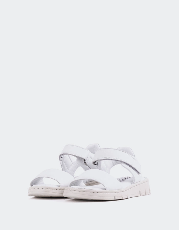 Sandals Beaches Resorts Belgrave White Leather