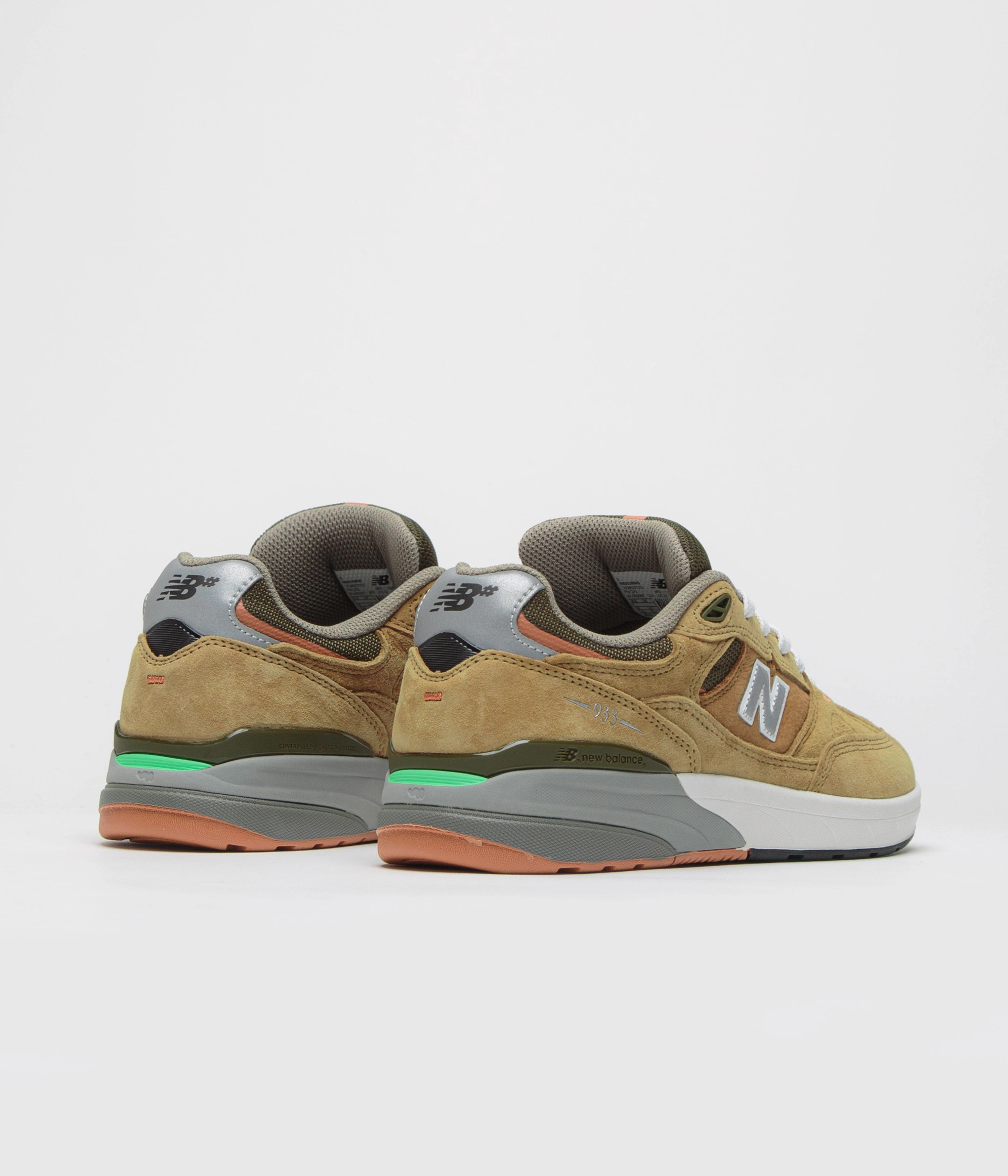 Coco New Balance Tennis Shoes New Balance Numeric 933 Andrew Reynolds Shoes - Camel