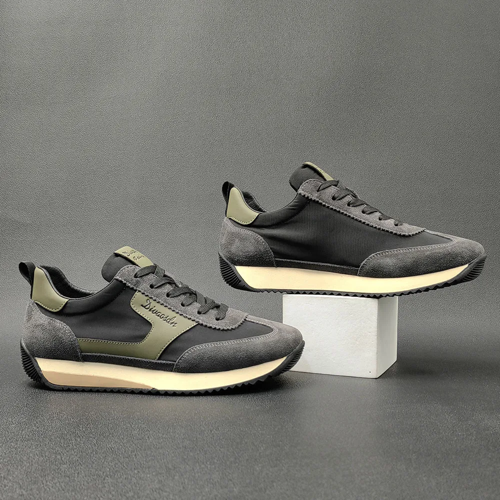 Wide Toe Cross Trainer Shoes Men Fashion Suede Casual Training Sneakers