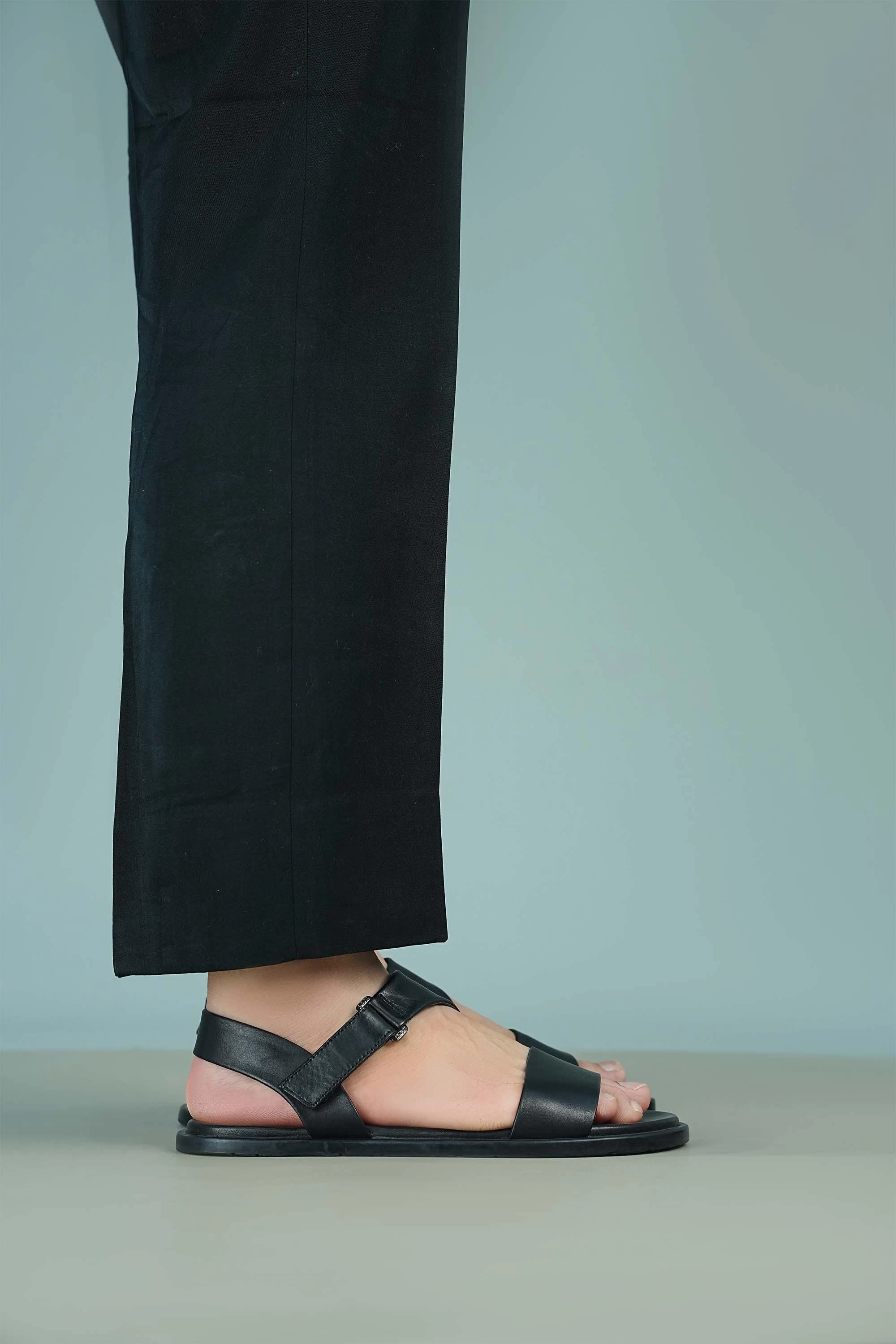 Burlington Sandals LOGO 7629 BKA