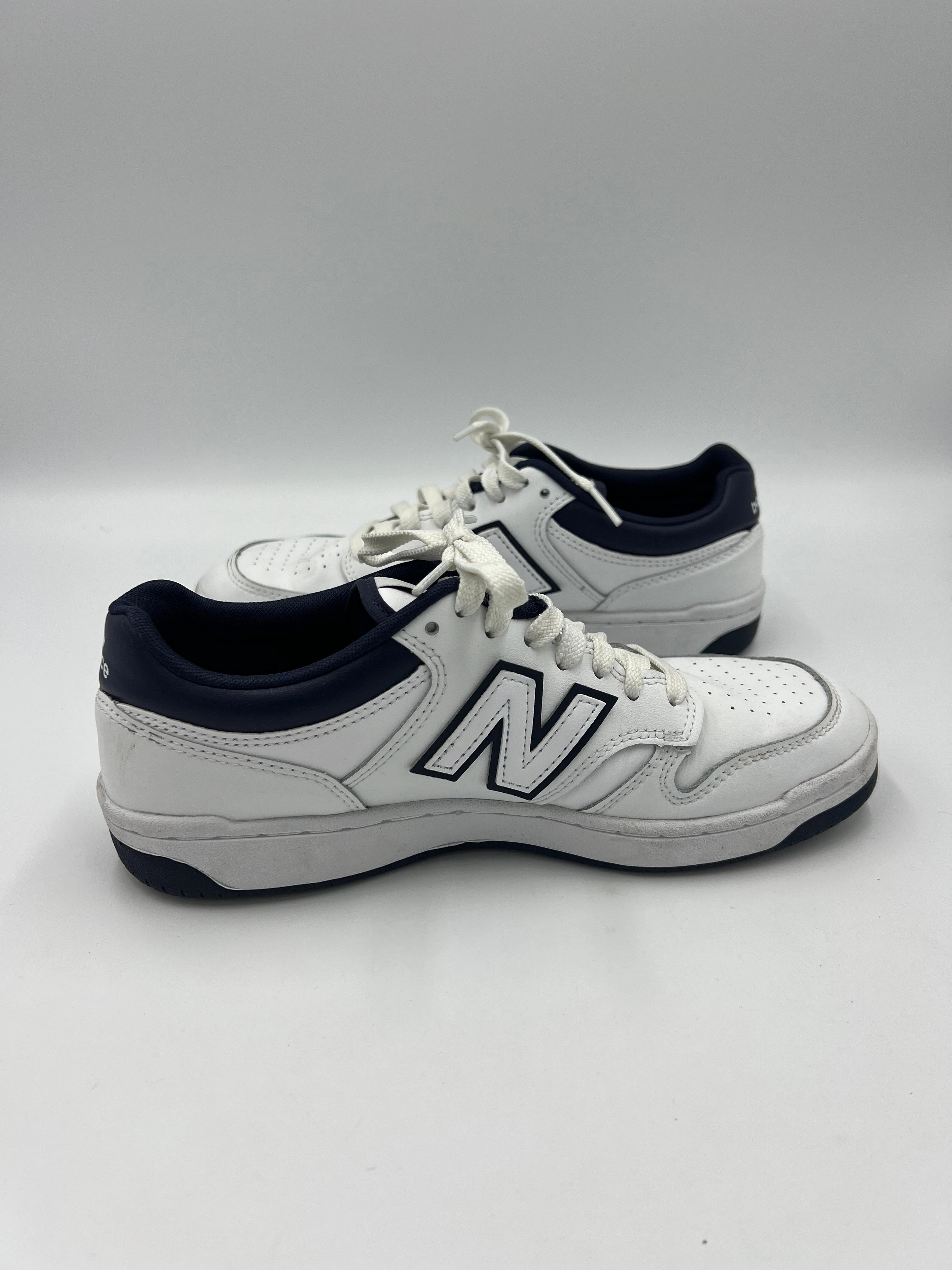 New Balance Basketball Shoes For Men Shoes Athletic By New Balance In White Blue, Size: 9