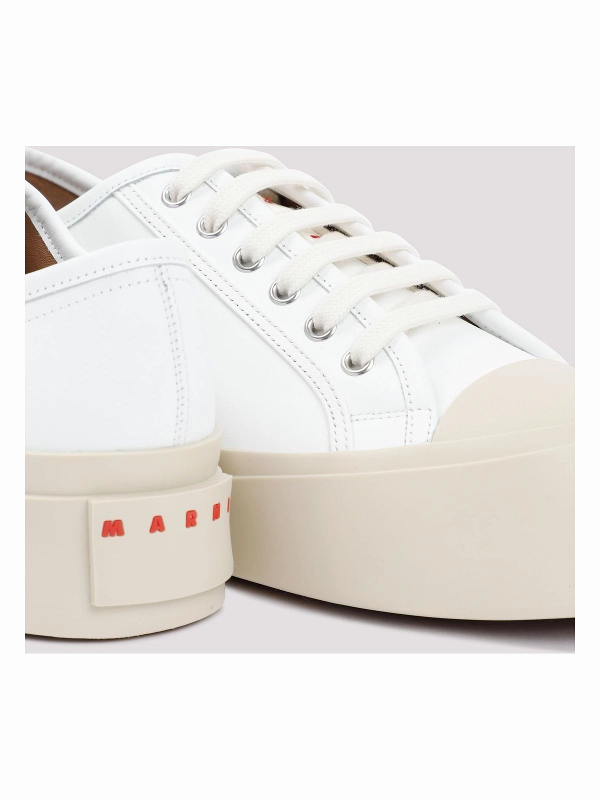 LEATHER PABLO SNEAKERS Retro Basketball Sneakers