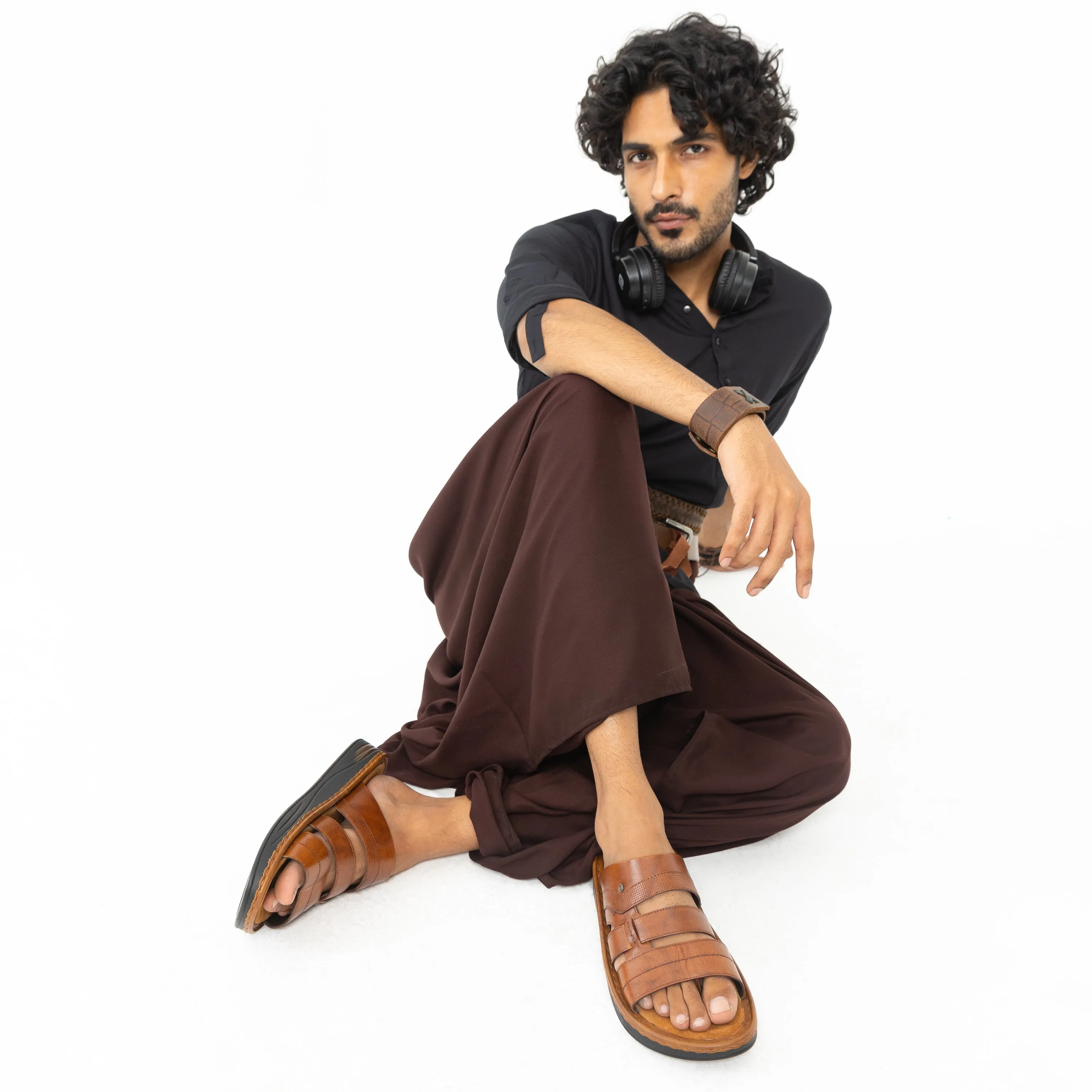 Sandals Size 3 Hudson: Multi-Band Tan Slides