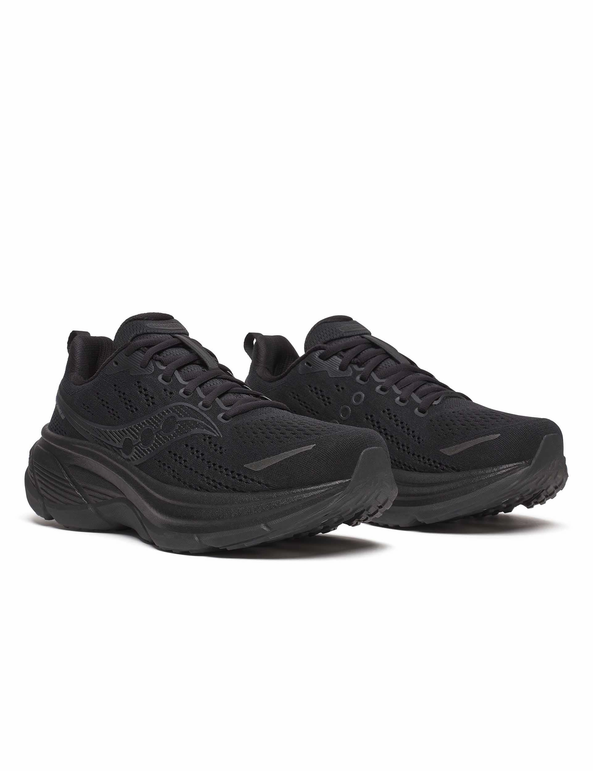 Nike Shoes Trainer Hurricane 25 - Triple Black
