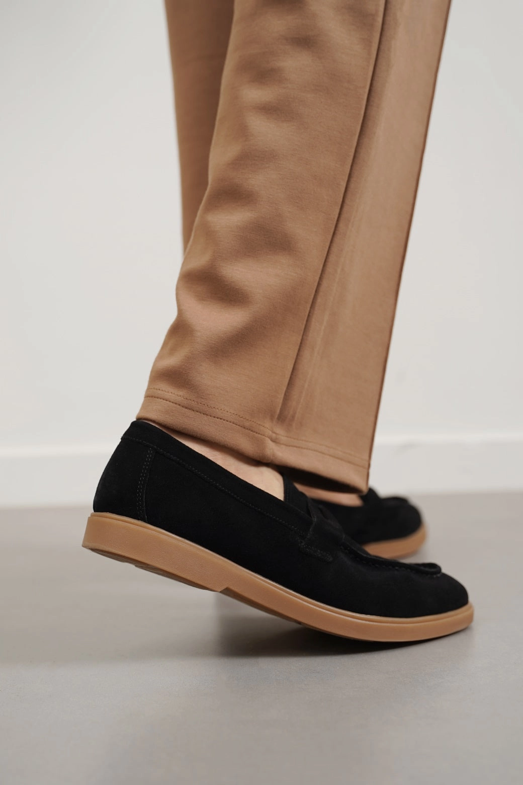 SUEDE LEATHER LOAFERS Sleek Loafers