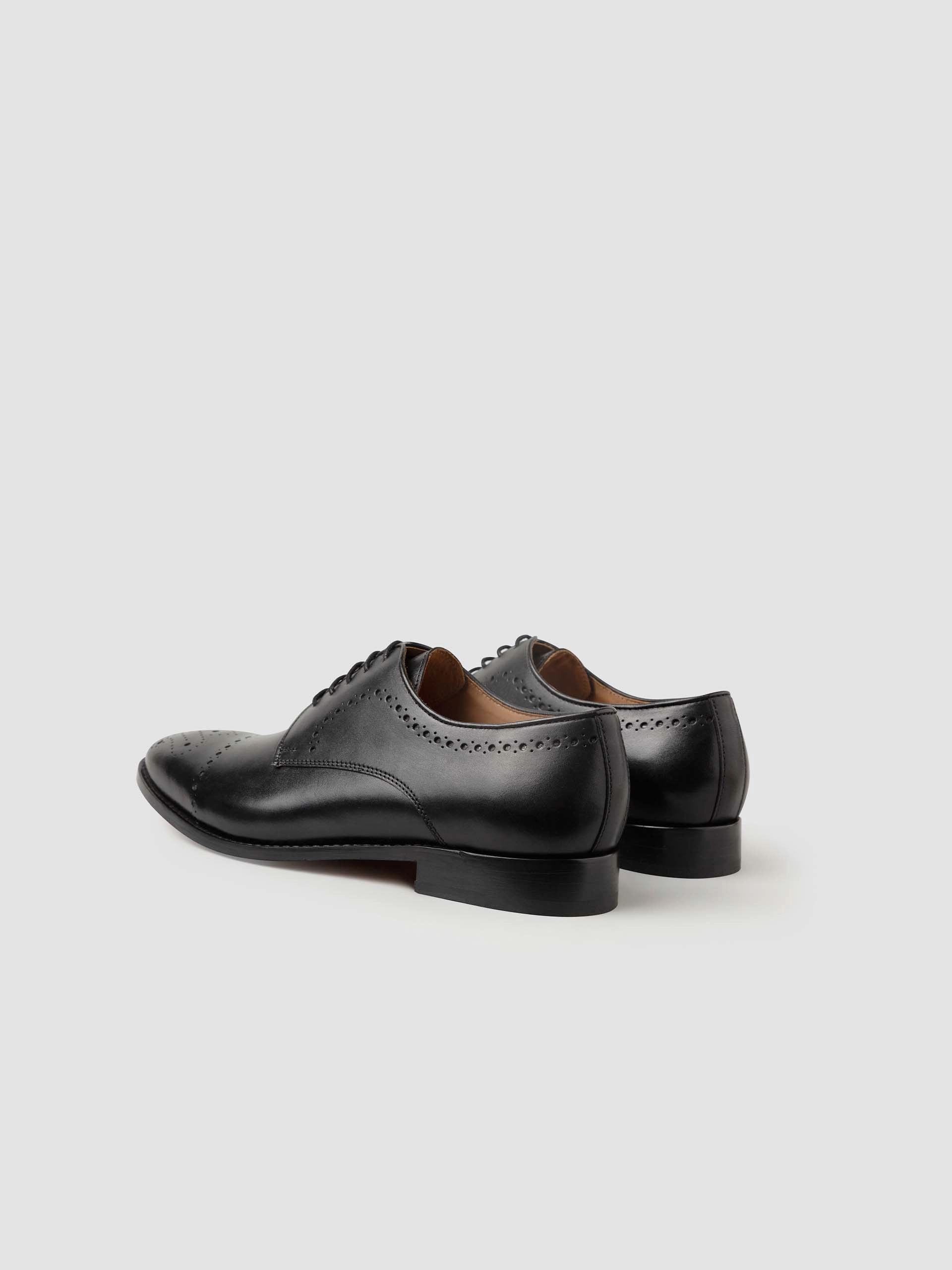 Marshall Derby with Perforations - Black Shoes Loafers Leather