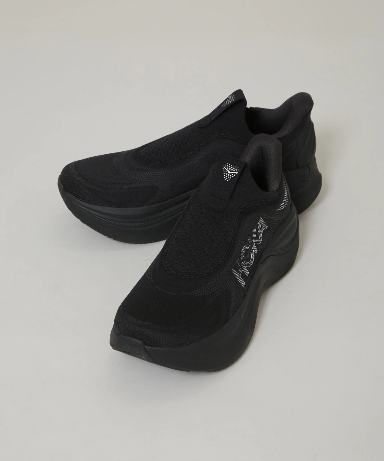 HOKA/M SKYWARD LACELESS Shoes For Cross Training