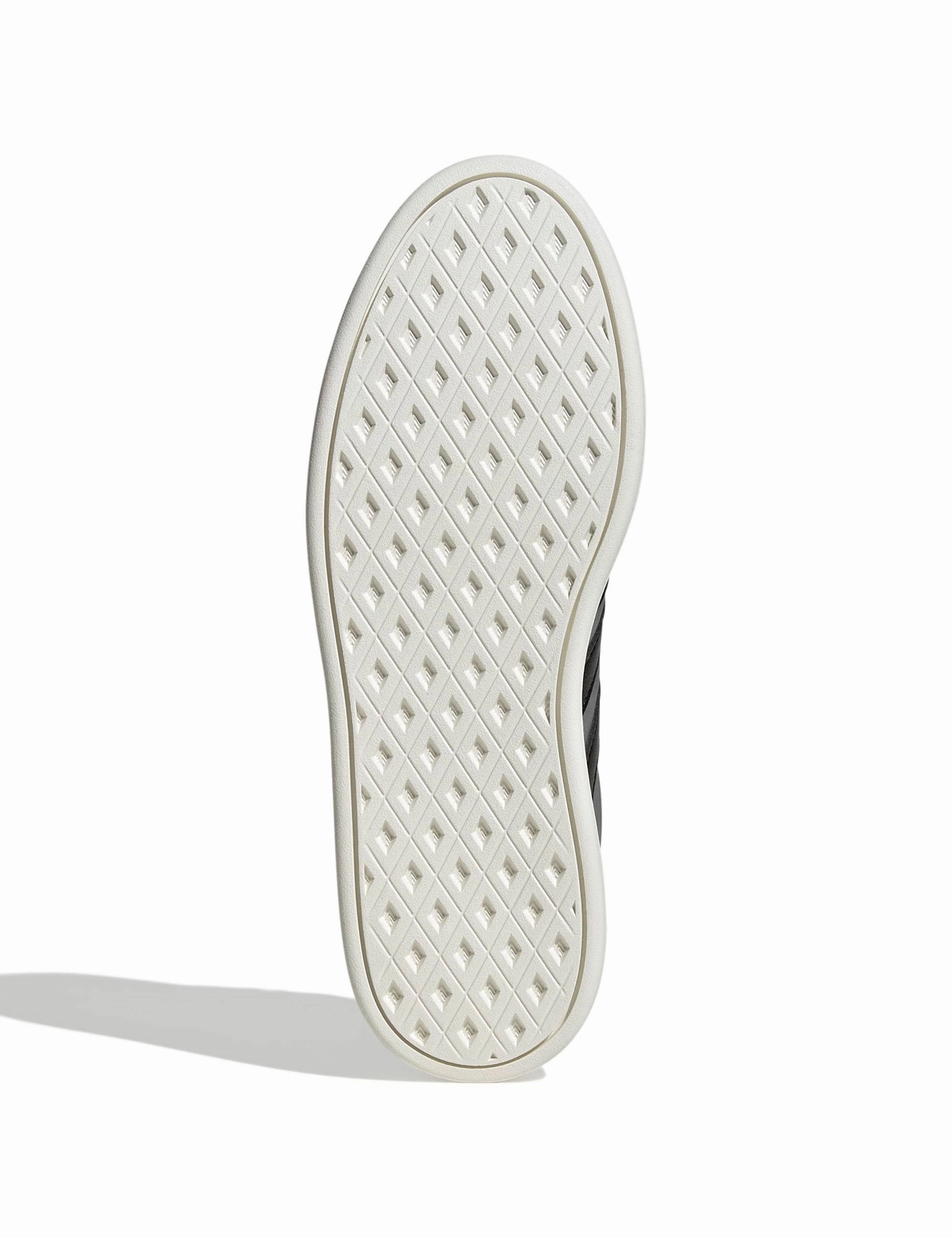 Adidas Shoes Gucci Breaknet Sleek Shoes - Matte Silver/Core Black/Off White