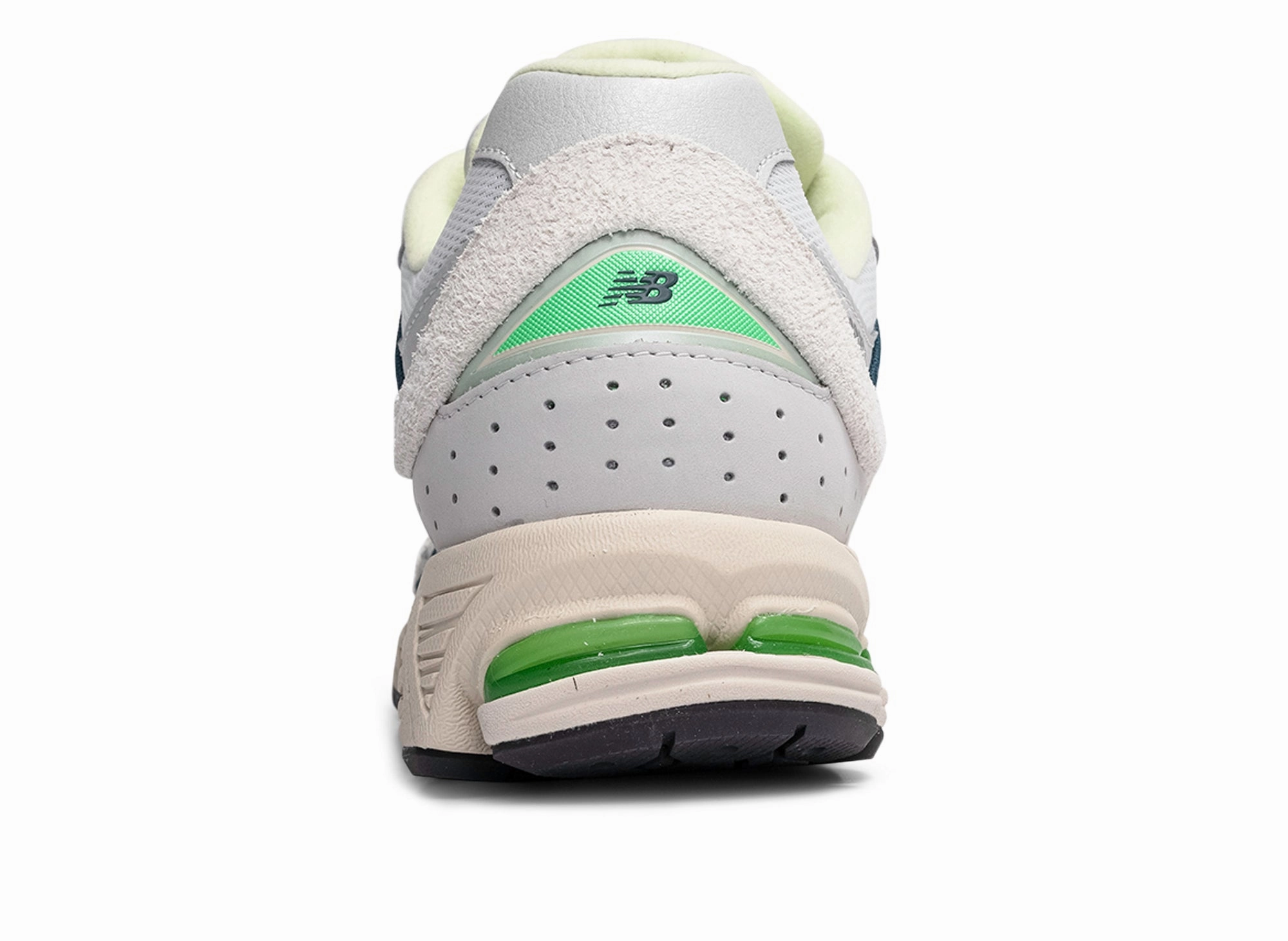 New Balance 2002R U2002RTA New Balance 327 Black Leather