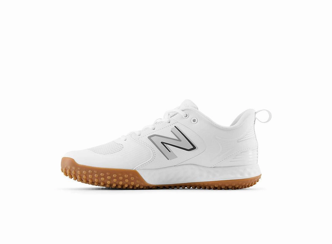 New Balance Men's Fresh Foam 3000 V6 Turf Baseball Shoes - White with Gum Rubber - T3000TW6
