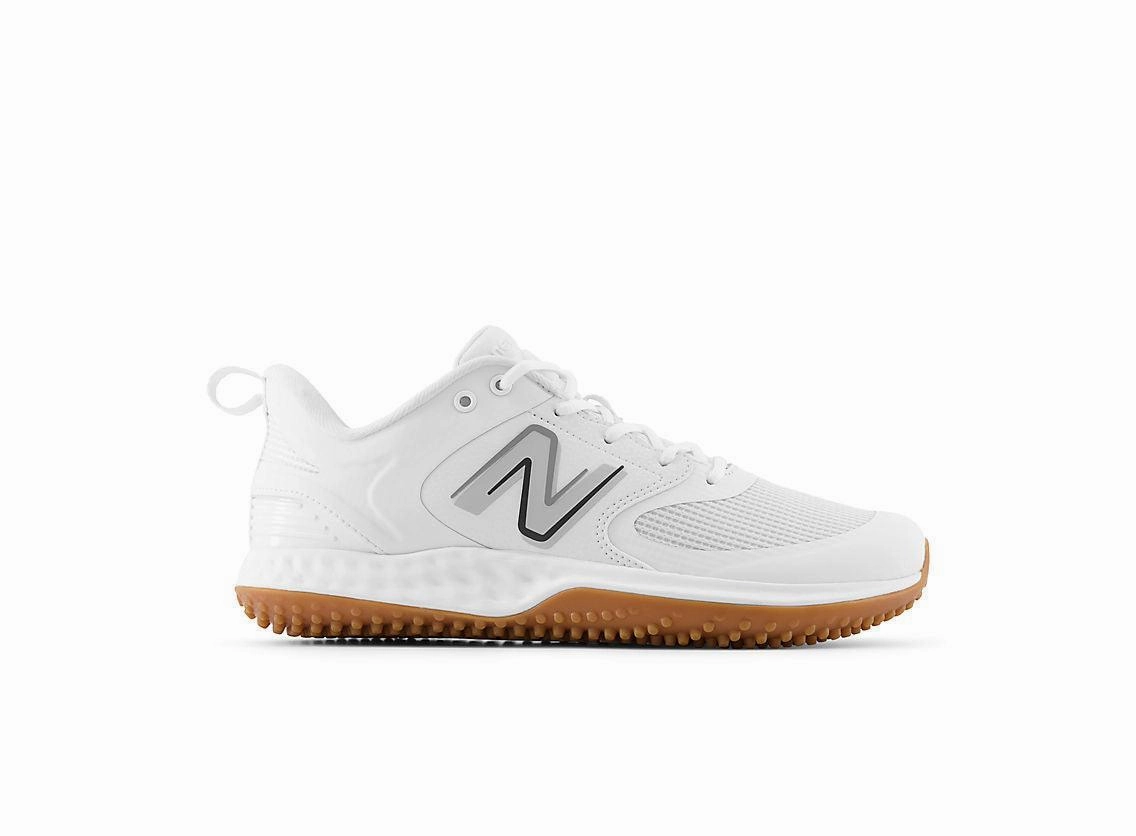 New Balance Men's Fresh Foam 3000 V6 Turf Baseball Shoes - White with Gum Rubber - T3000TW6