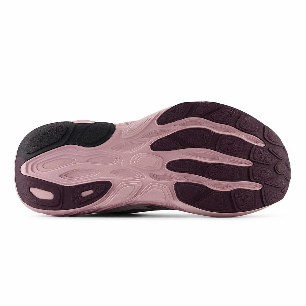 New Balance Walking Sneakers  New Balance Women's Fresh Foam X 880v15 - Wide