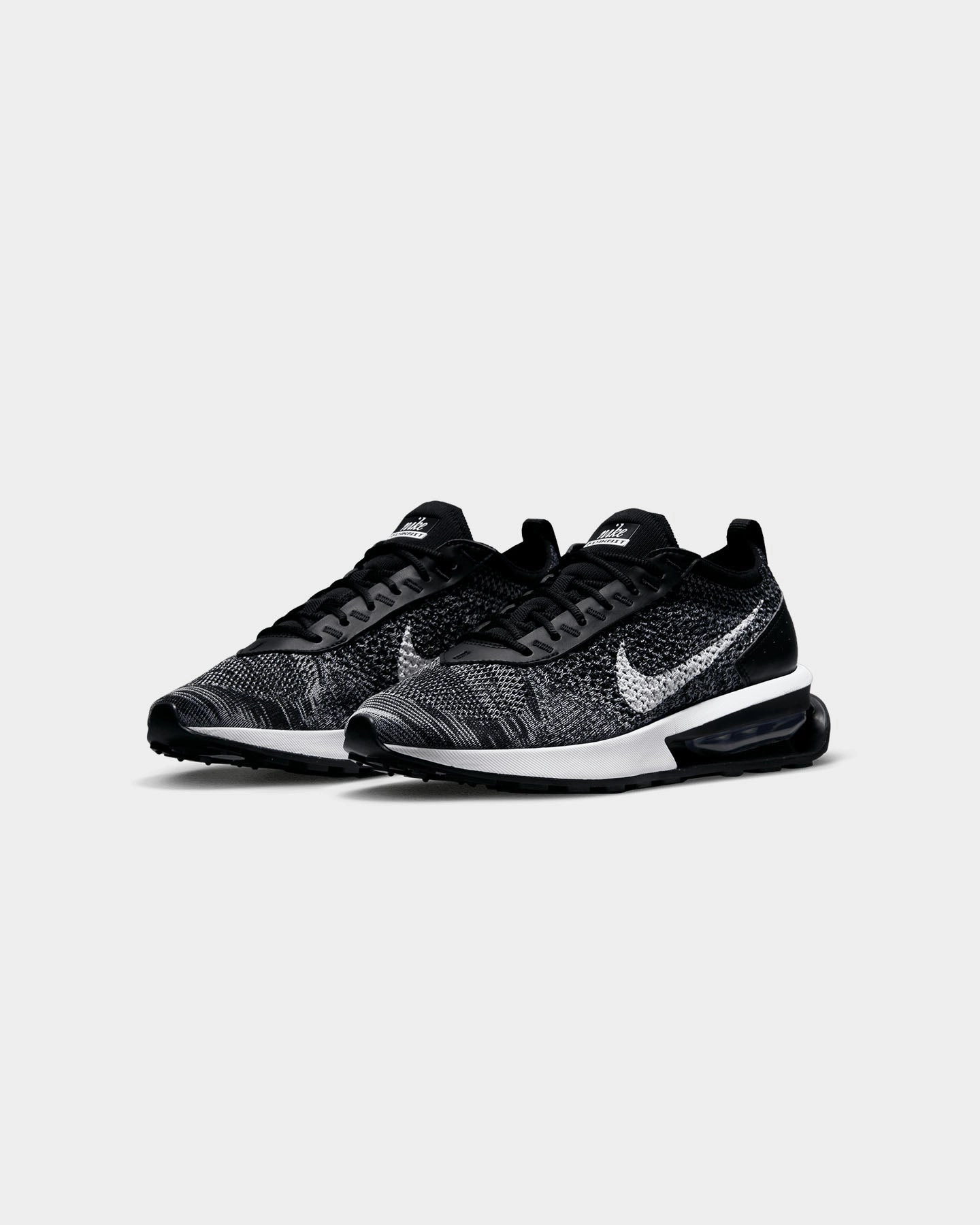 Nike Women's Air Max FlyKnit Racer Shoes Black/White Hiking Shoes Nike