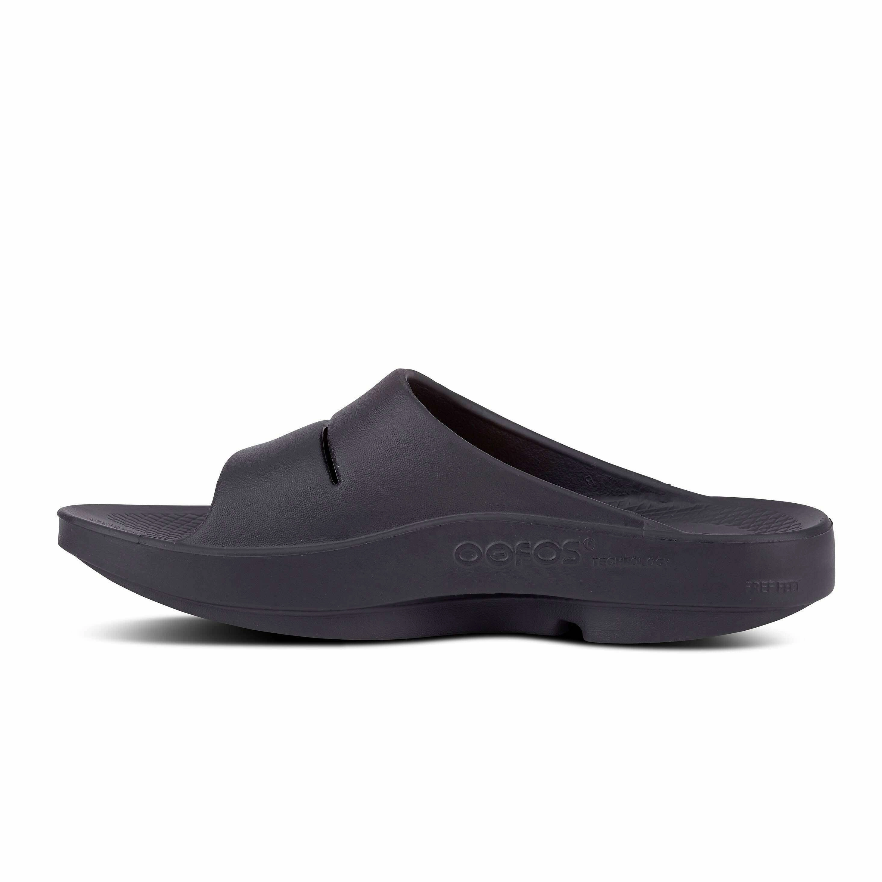 OOFOS - OOAHH - Black Stretch Sandals