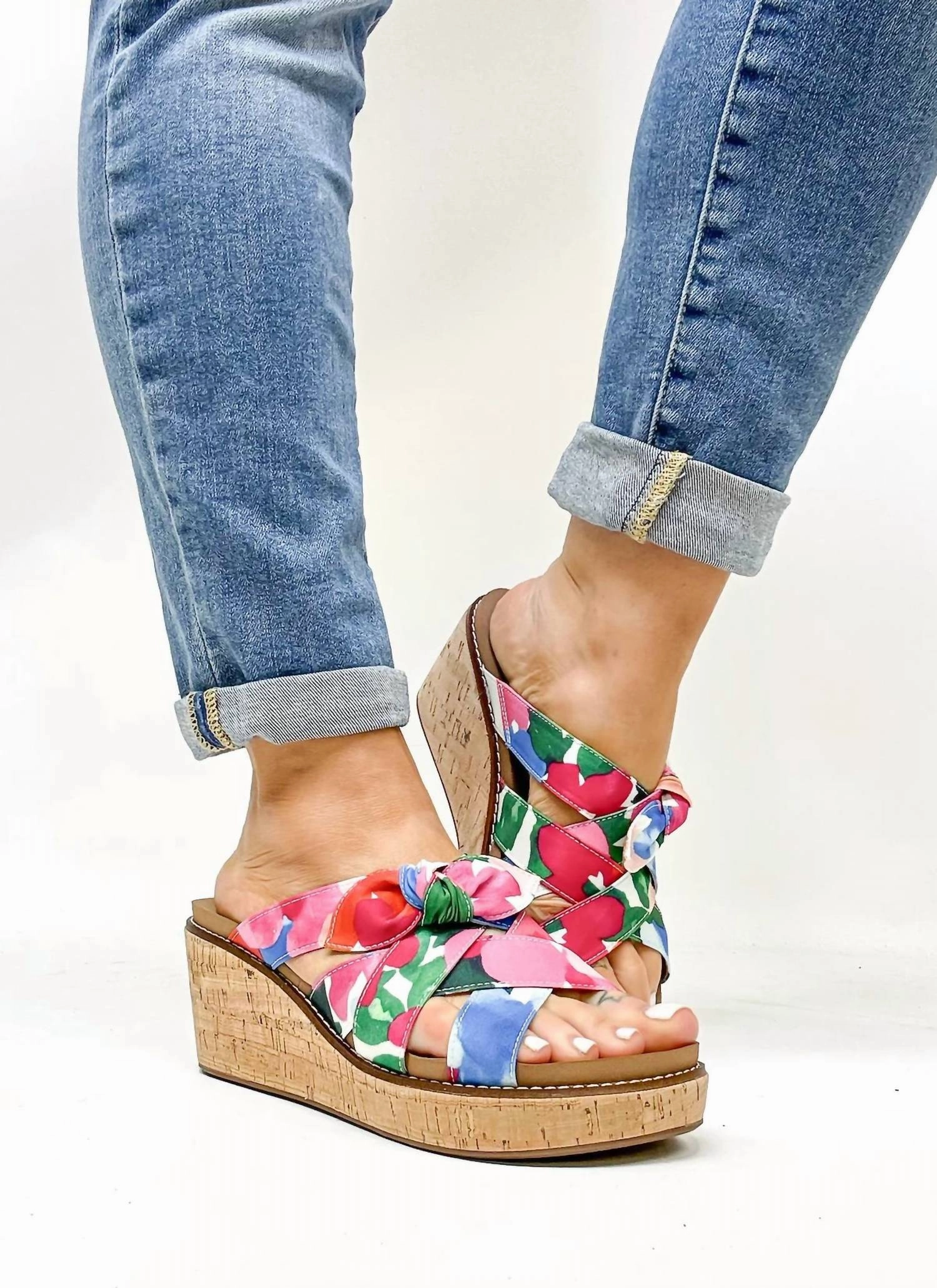 Sandals Most Comfortable Women's Bowdacious Sandals In Floral