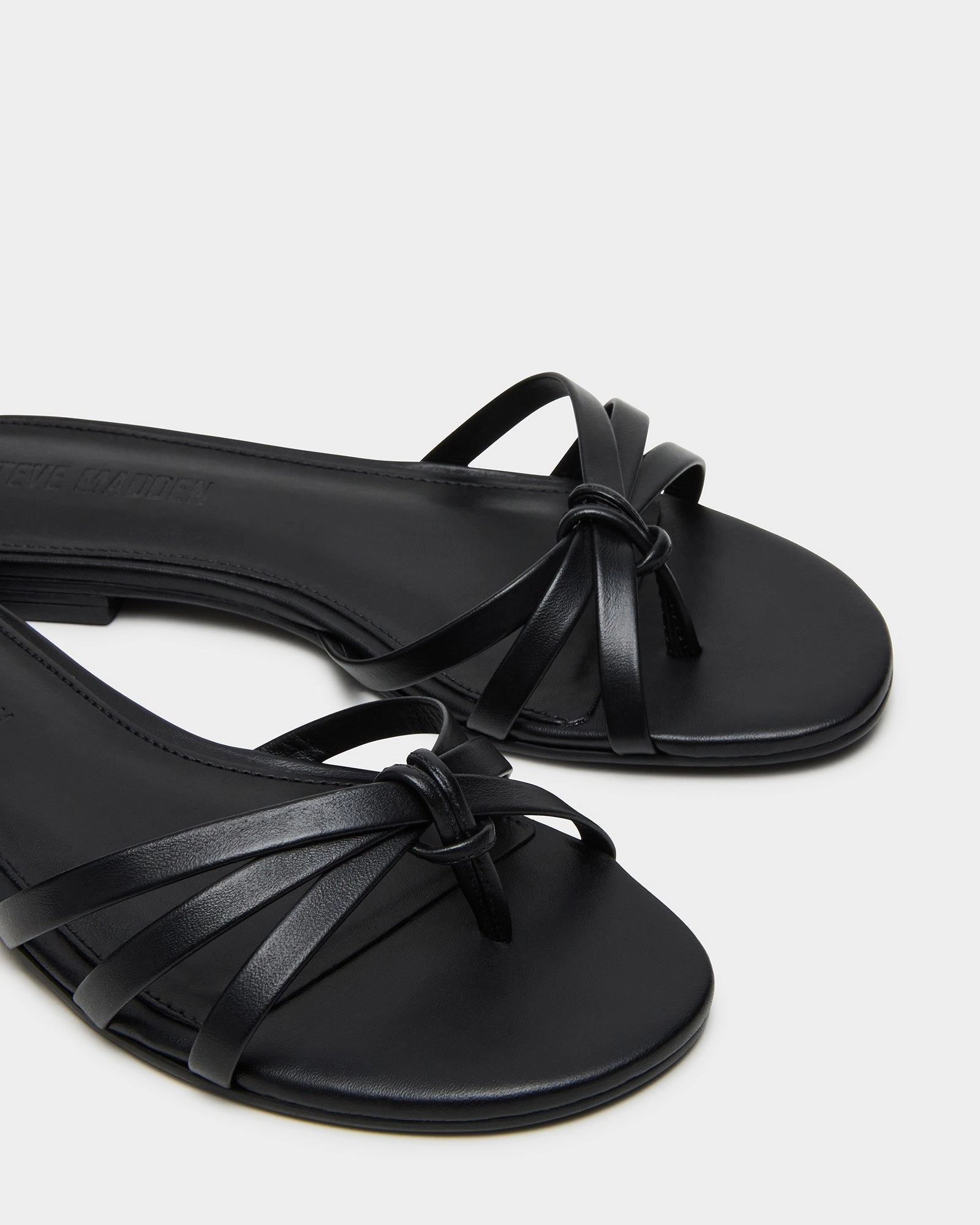CALISSI BLACK LEATHER Low Wedge