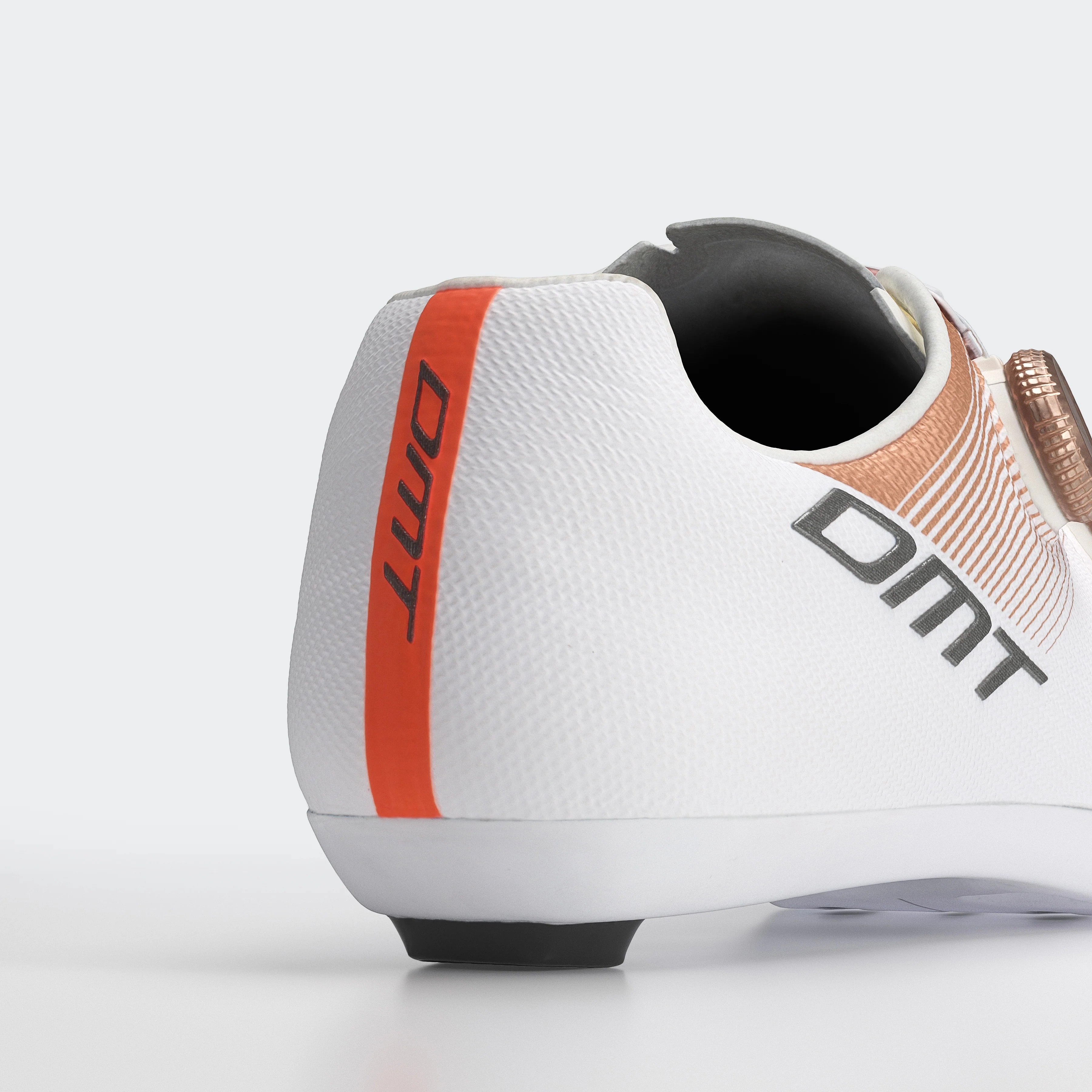 DMT25 KR0 EVO Clipless Cycling Shoes (NEW) High Performing All-rounder Cycling Shoe