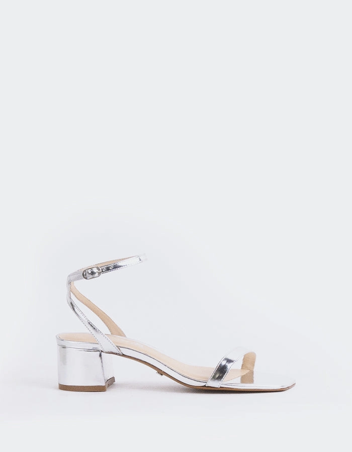 Tiny Heel Sandals Spirea Silver Mirror