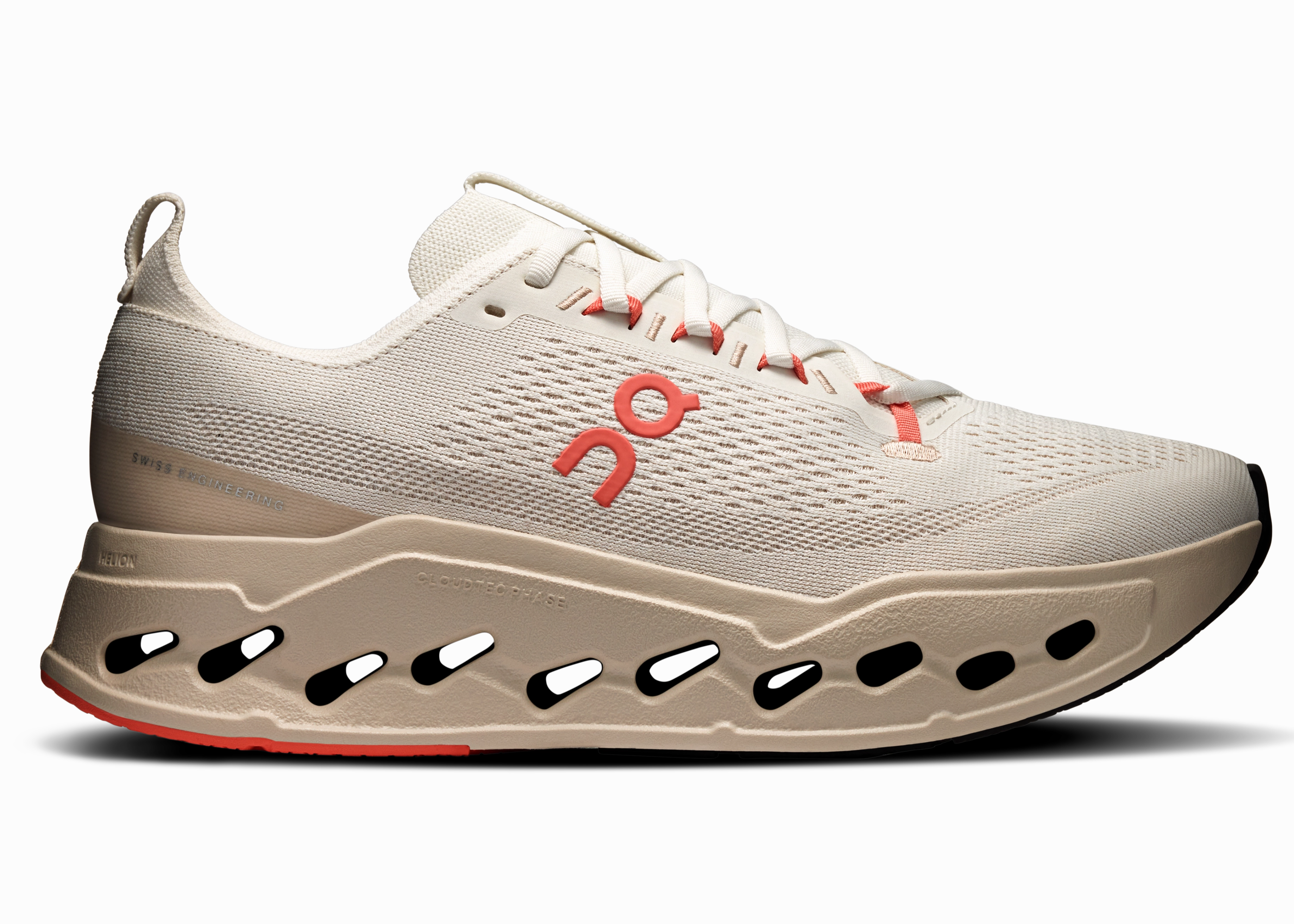 Fila Training Shoes On Women's Cloudsurfer Max