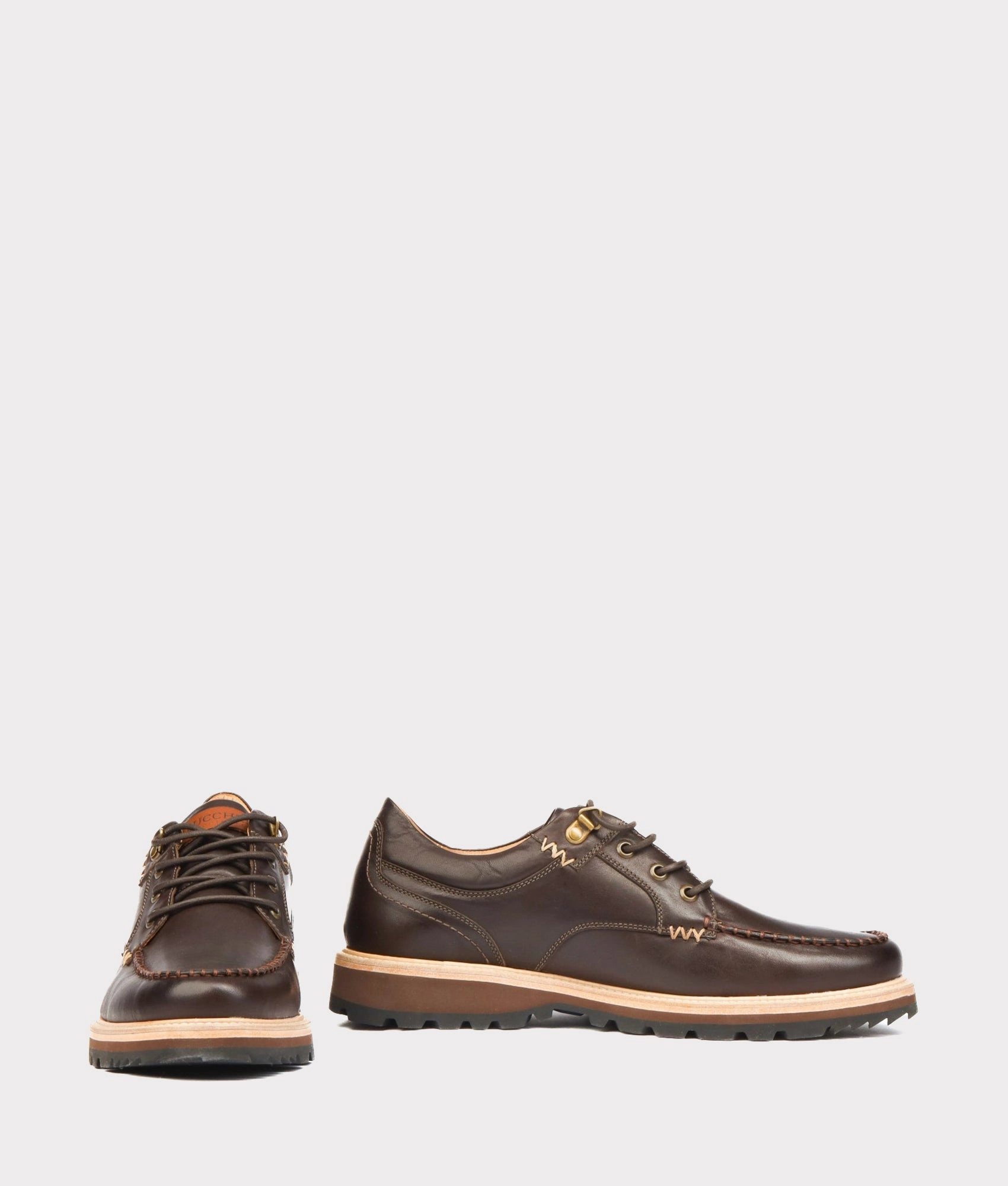 Evolves Best Climbing Shoe Ranger II Moccasin Oxford :: Chocolate