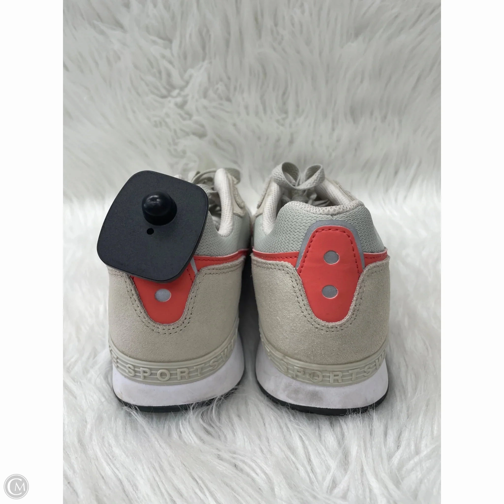 Nike Huarache Shoes Shoes Sneakers By Nike In Grey & Pink, Size: 9