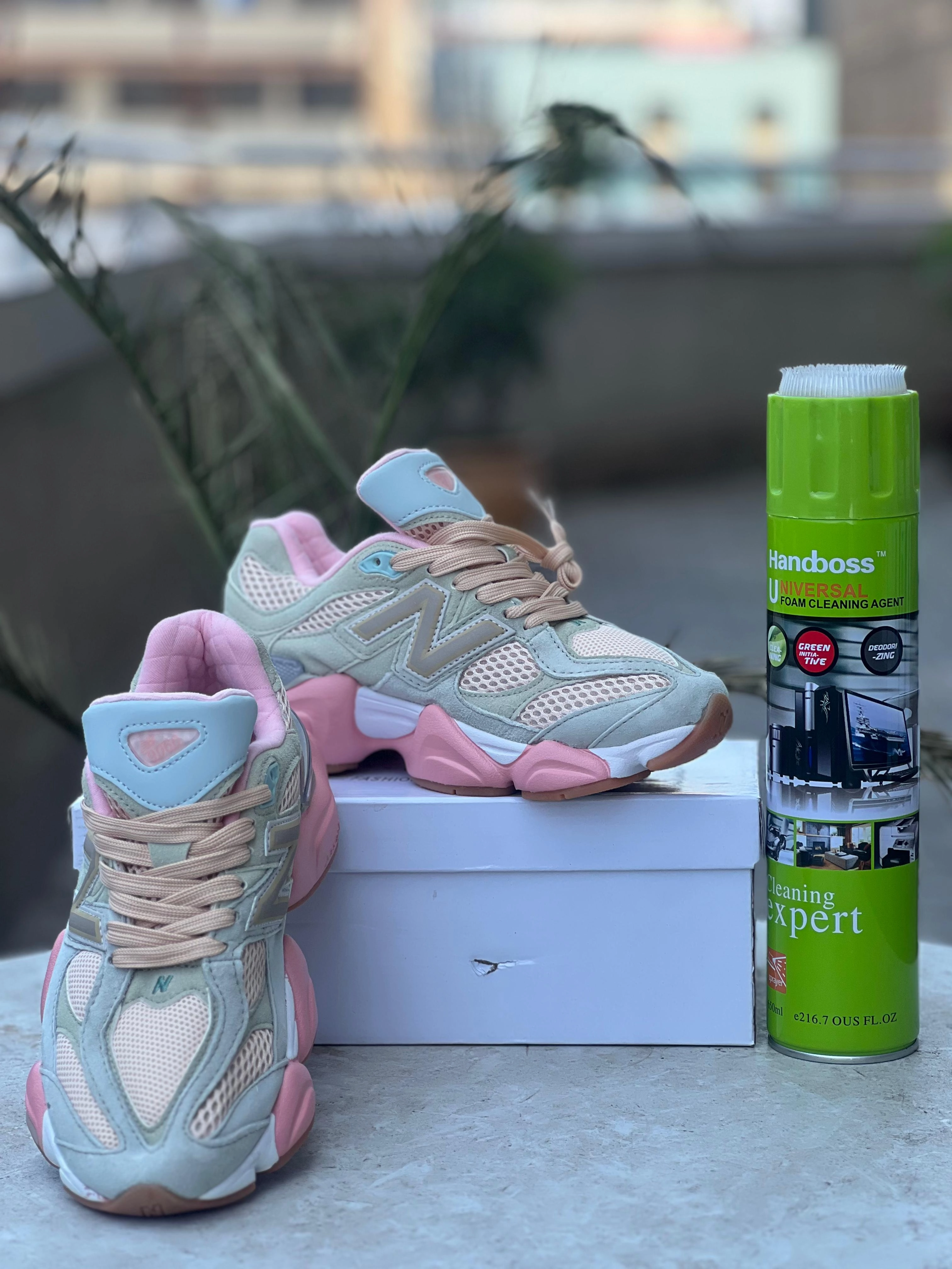 Vintage Style Sneakers New Balance 9060  Pastel Blush