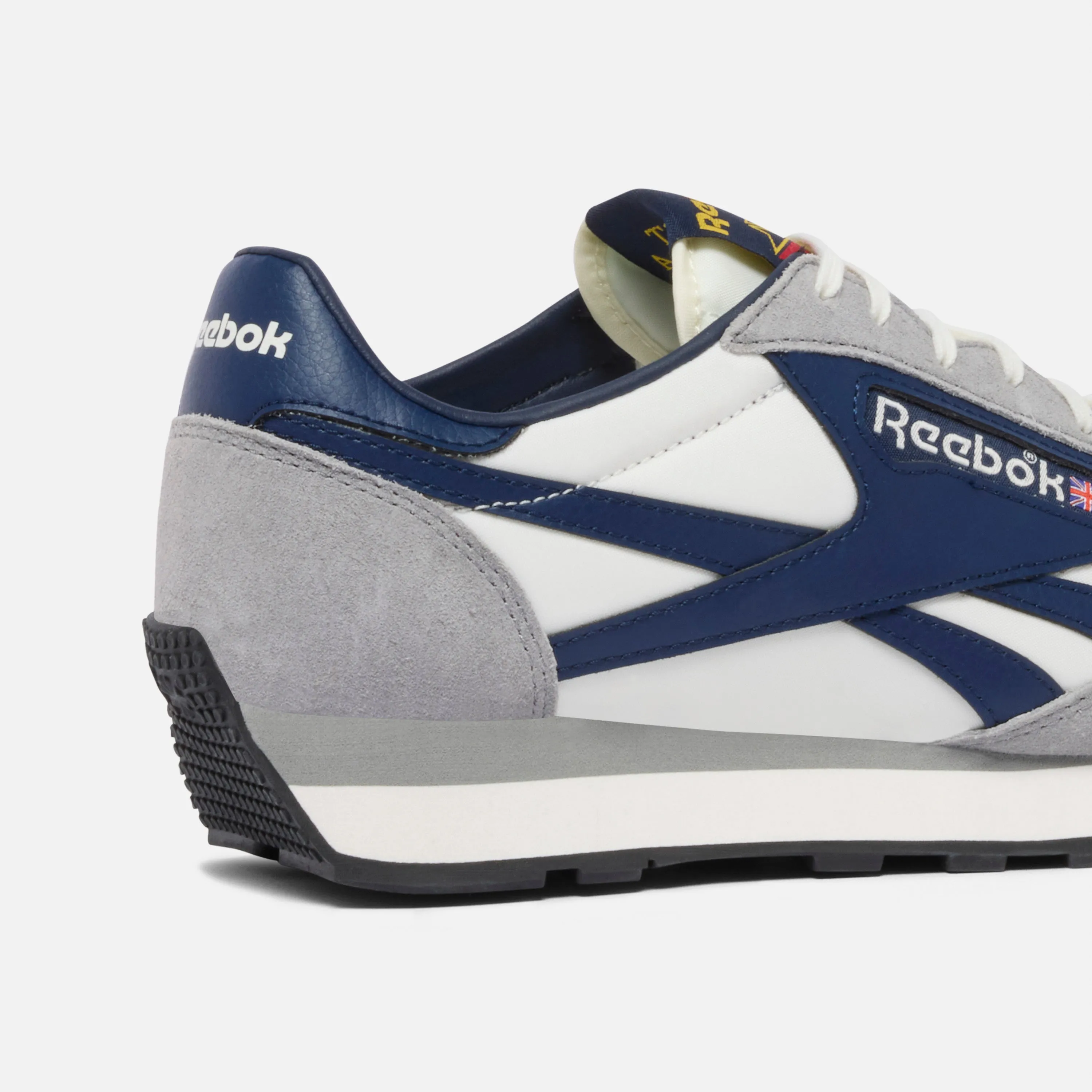 Difference Between A Running And Training Shoe Aztec Ii Grey 3/Chalk/Vector Navy