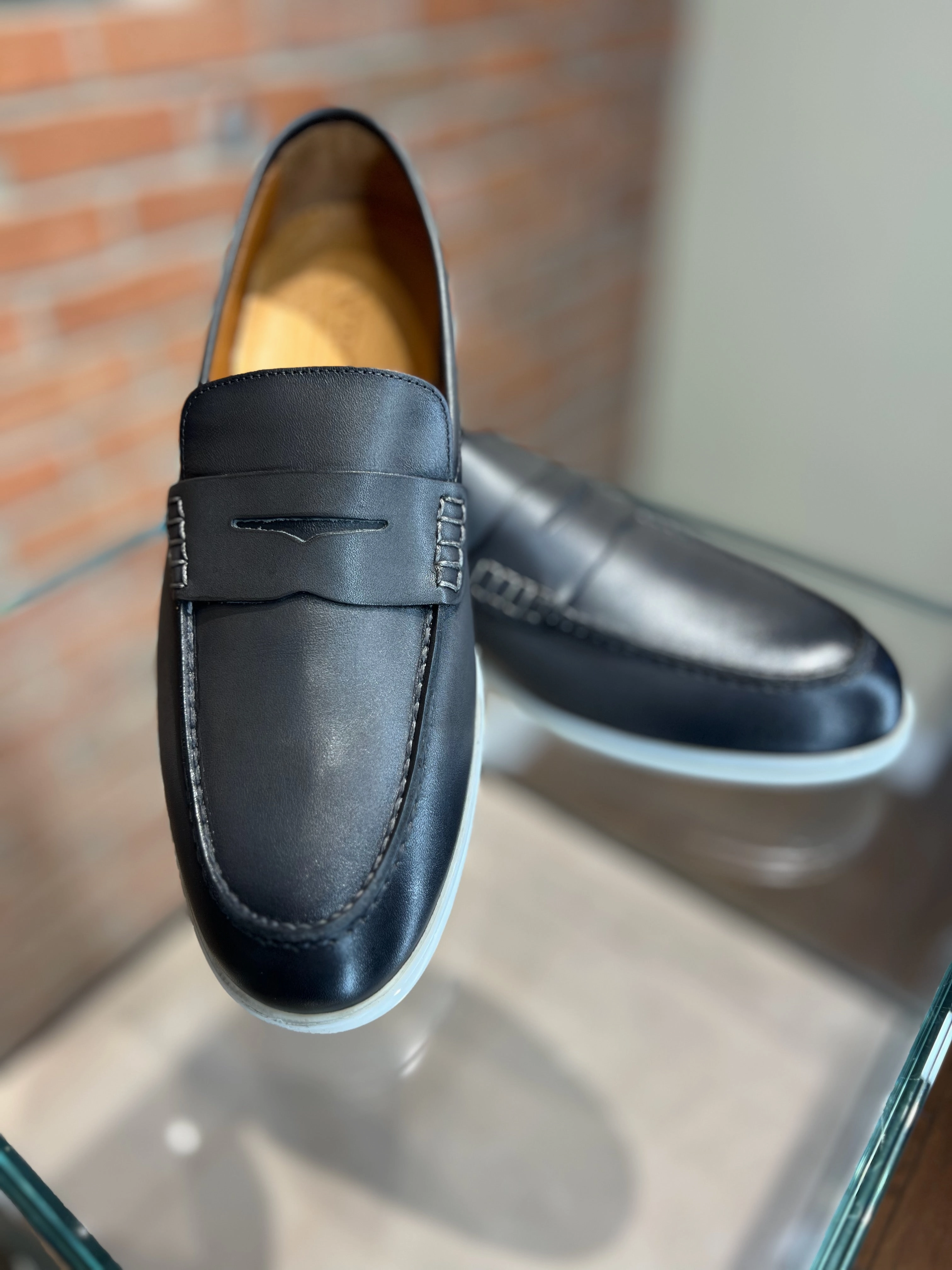 Gucci Loafers With Bee Vercini Men's comfort Loafers