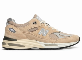 New Balance 9060 Crystal Pink New Balance Made in UK 991v2 U991BE2