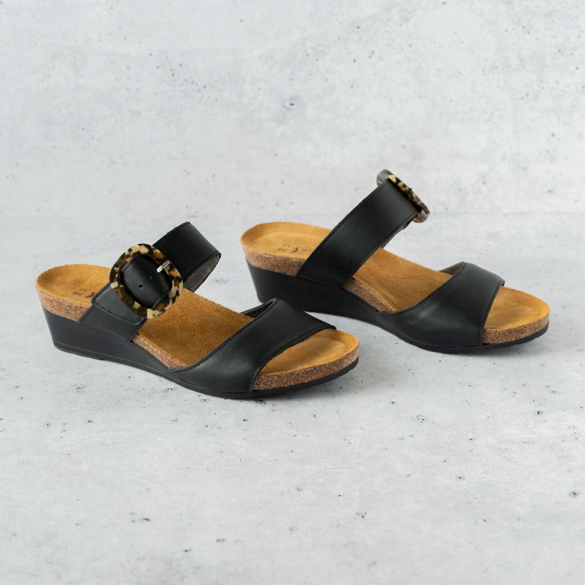 Naot - Kingdom 5054 Low Platform Sandals