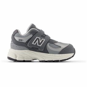Mens New Balance 990v6 New Balance Castlerock New Balance 2002 Kids Hook & Loop