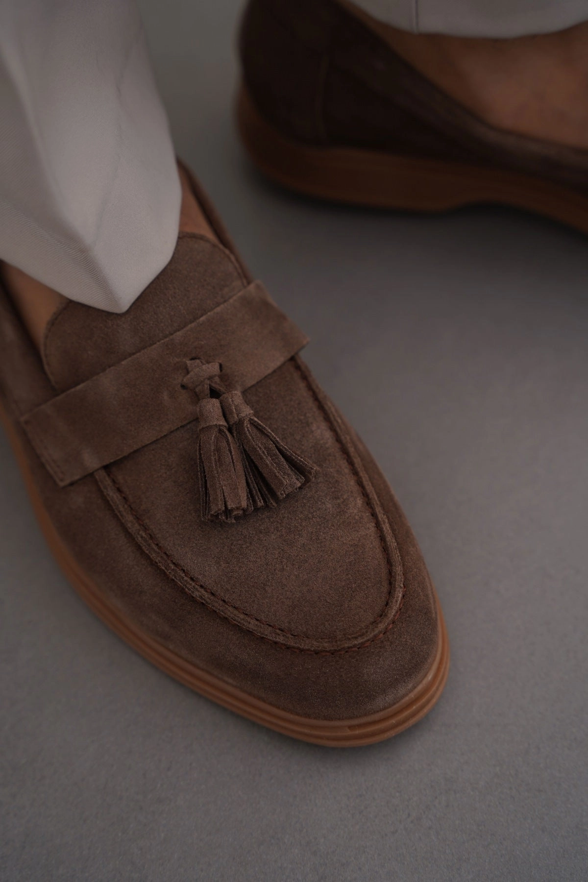 SUEDE LEATHER TASSEL LOAFERS L V Loafers